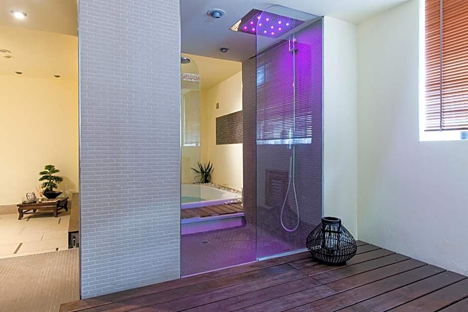 Marina 10 Design Hotel & SPA