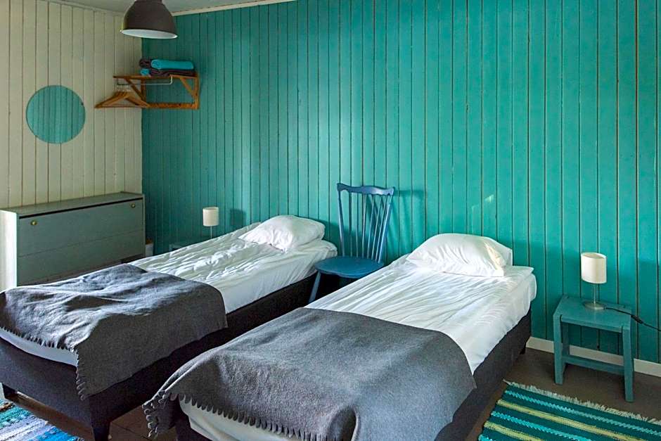 Tuba järveäärses puhkemajas - Saarjärve Puhkemaja