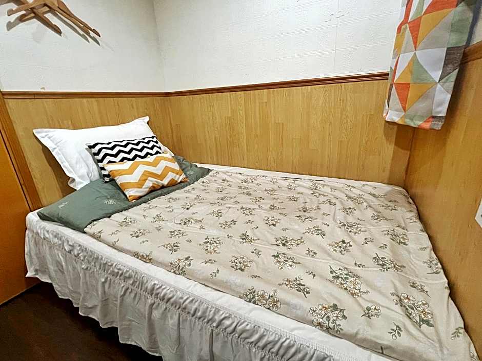 Lee Garden Guest House