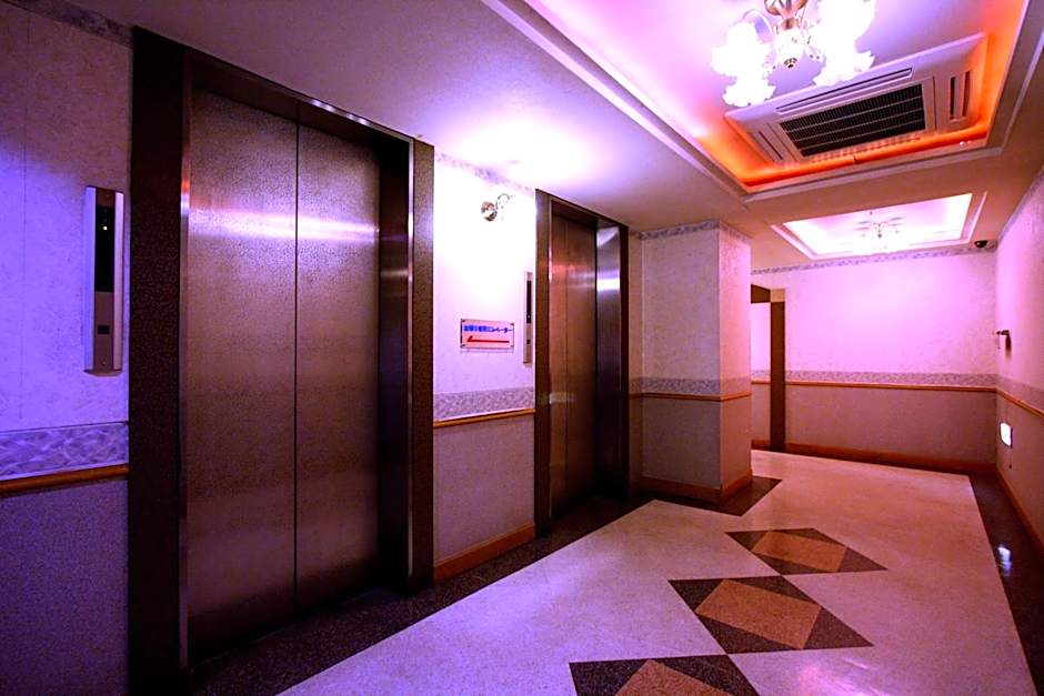 Hotel Ohirune Racco Himeji Royal (Adult Only)