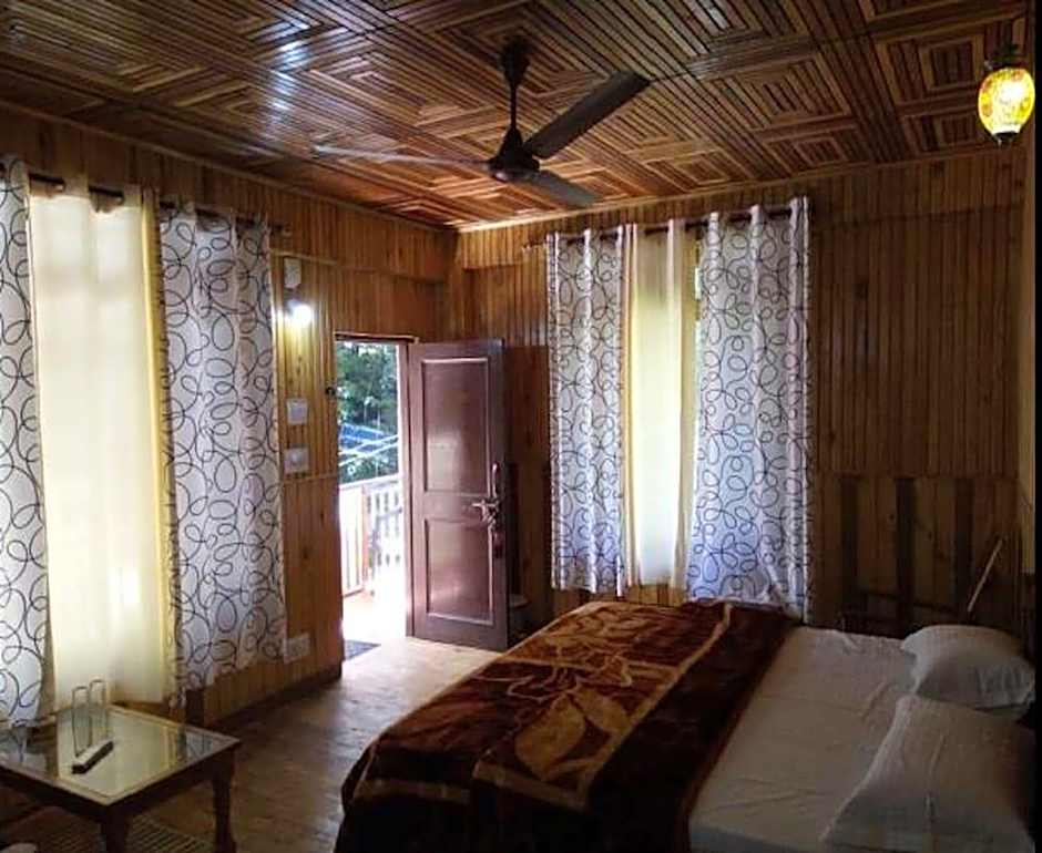 Hotel Mountain Orchid – Manali, PA