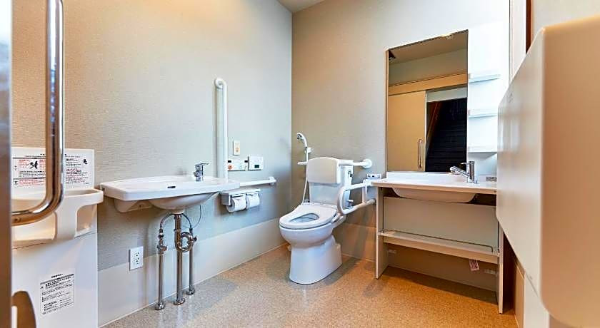 Hotel KAN-RAKU Honjo Waseda Ekimae