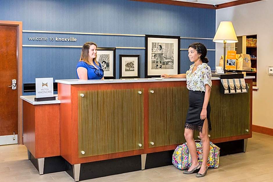 Hampton Inn By Hilton and Suites Knoxville-Downtown, TN