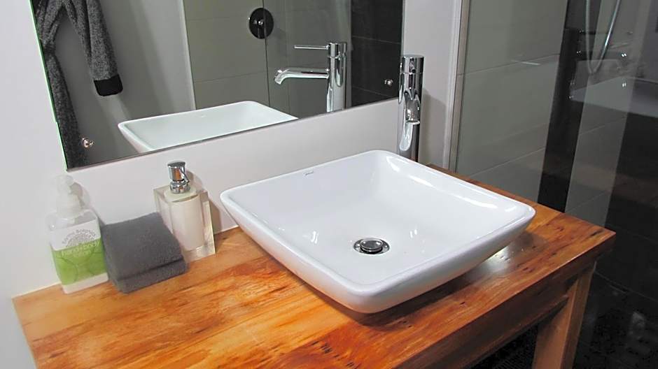 Tongariro Suites
