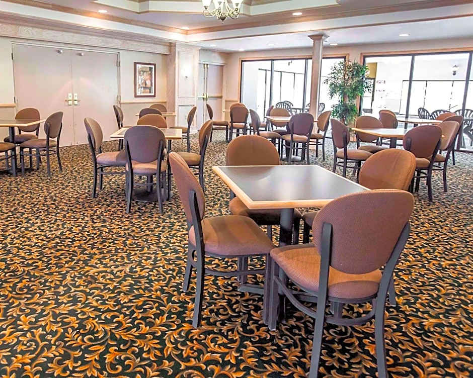 Comfort Suites University Area