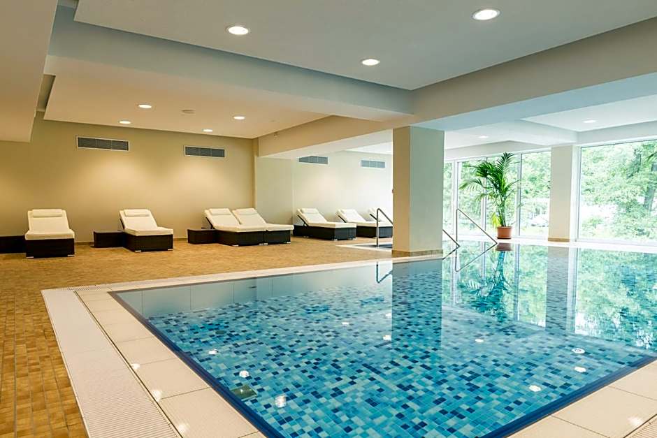Photo 1 of 50 of Aribo Hotel