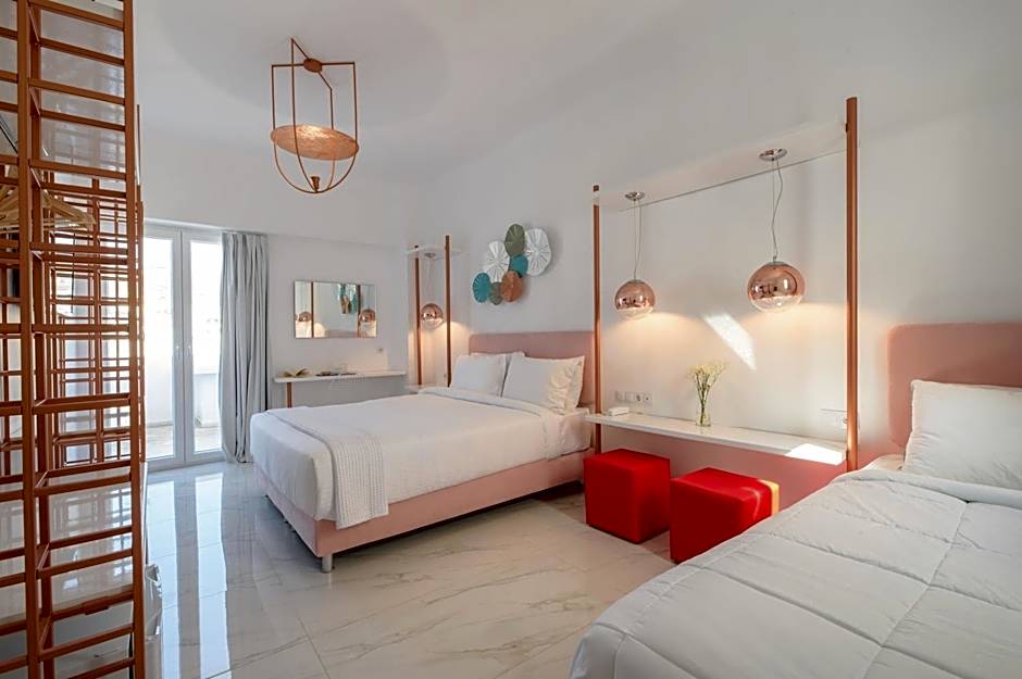 Nama Hotel Tinos