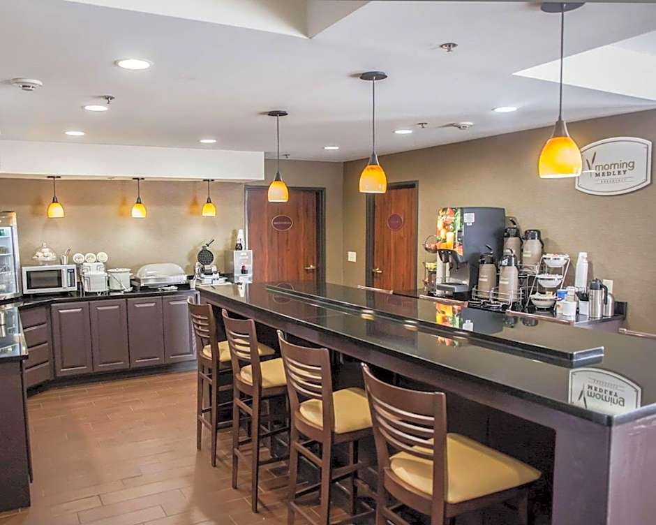 Garner Topeka West By IHG