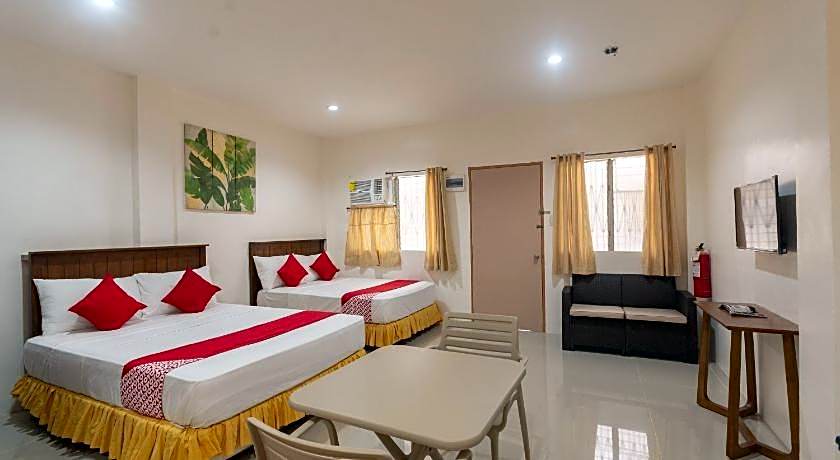 OYO 556 3j's And K Apartment