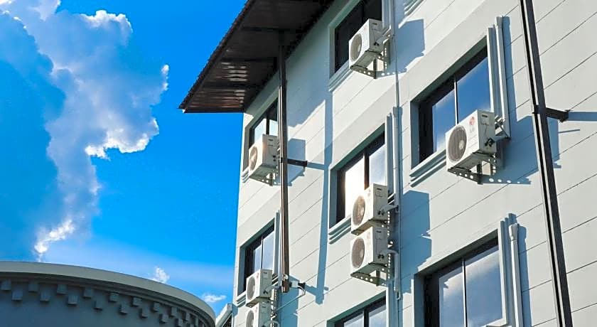 AIRBEST Gemtree Lampang Hotel