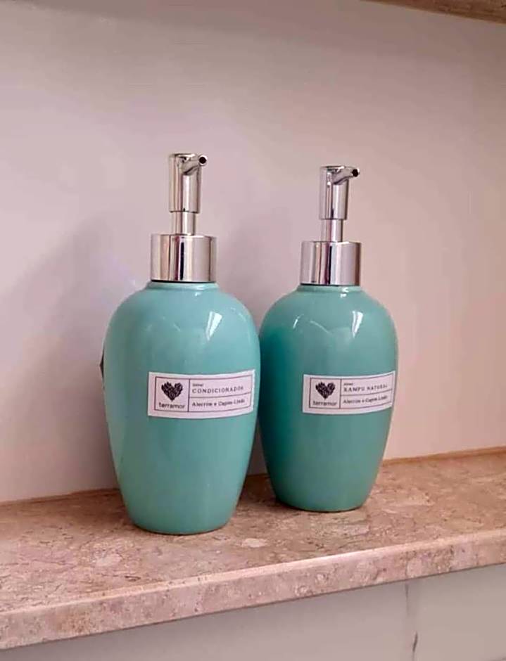 Chalé Vilarejo - Vila Monte Cunha