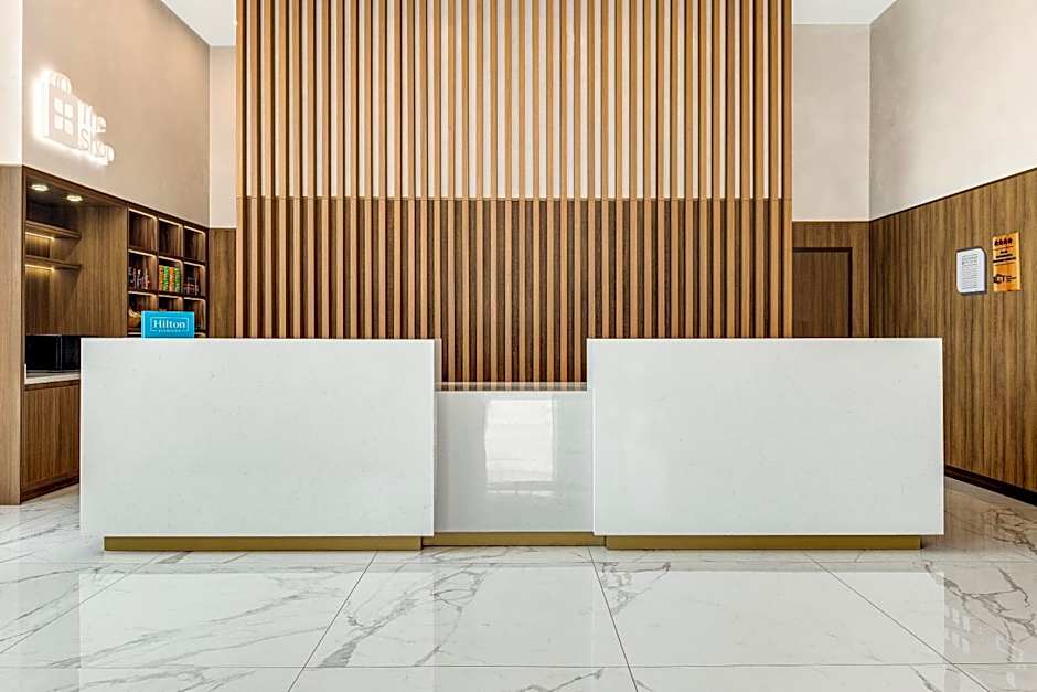Hilton Garden Inn San Jose Airport City Mall