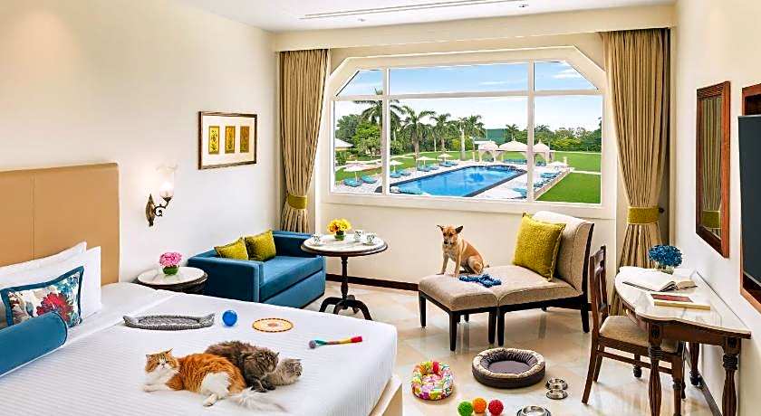 Tajview, Agra - IHCL SeleQtions (A Taj InnerCircle Hotel)