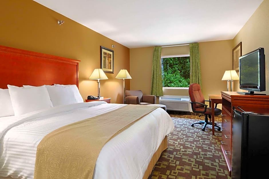 Days Inn & Suites by Wyndham Cabot