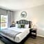 Pet Friendly in Orlando area near Disney