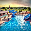 Grand Marquis Waterpark Hotel & Suites