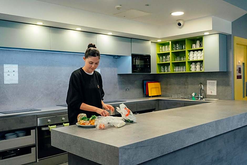 Kinlay Hostel Eyre Square