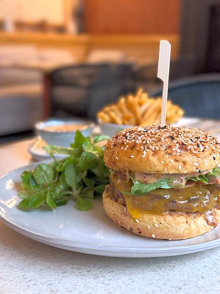 Bloom House Hotel & SPA