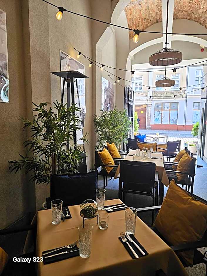 No1 Bed&Breakfast Restauracja ŚNIADANIE I PARKING W CENIE!