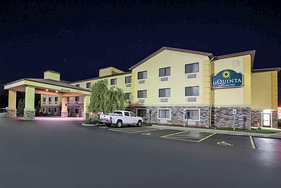 La Quinta Inn & Suites by Wyndham Erie