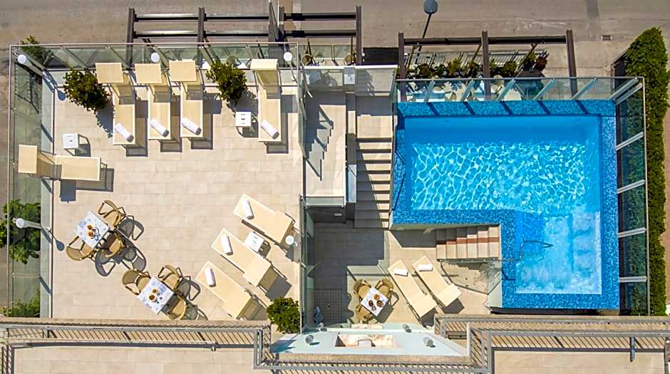Bahamas Residence & Spa