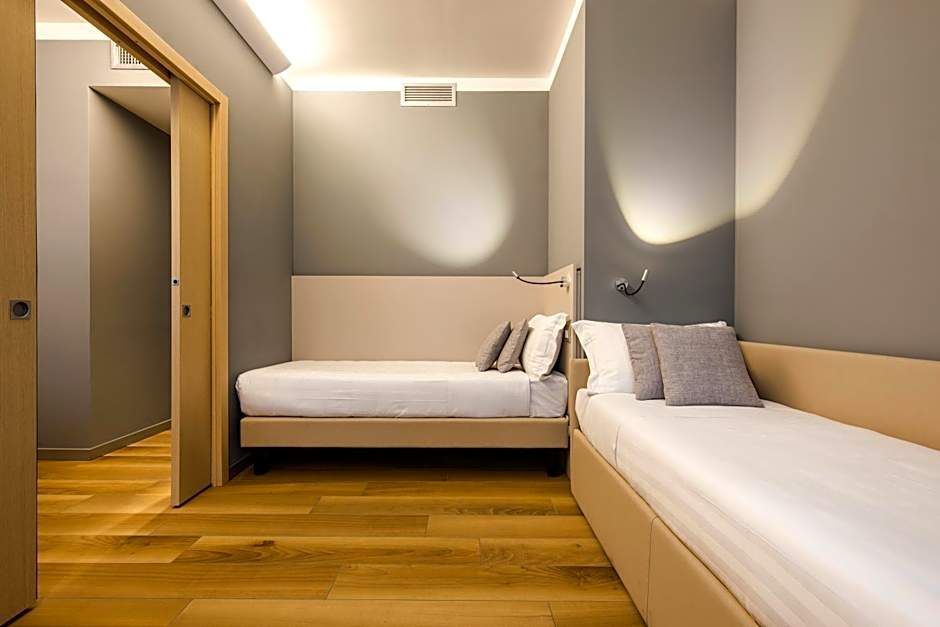 43 Station Hotel