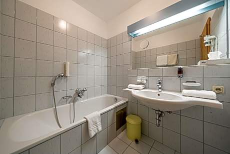 Junior Suite with Balcony