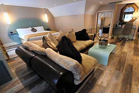 King Suite with Sauna - Non-Smoking