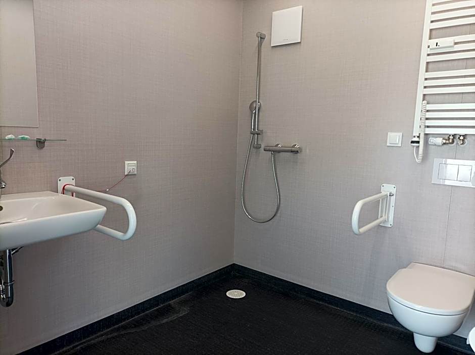 Lofty Kampus Garnizon