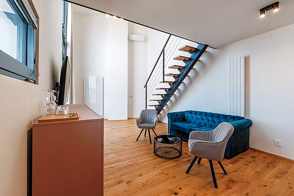 VV hotel & apartments