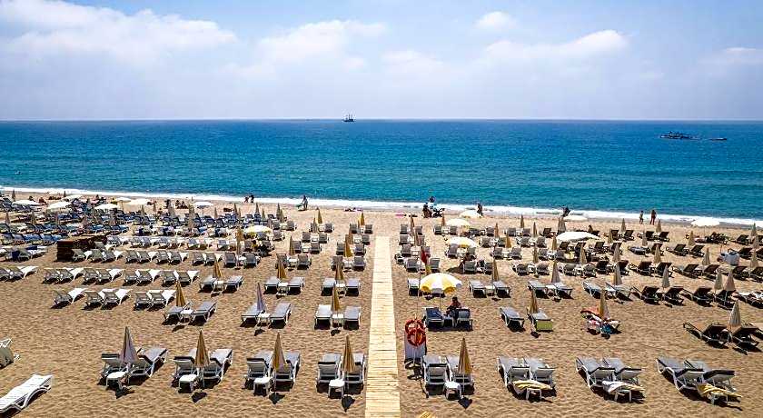 Elysee Beach Hotel