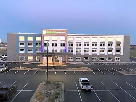 Holiday Inn Express And Suites Tomah By IHG