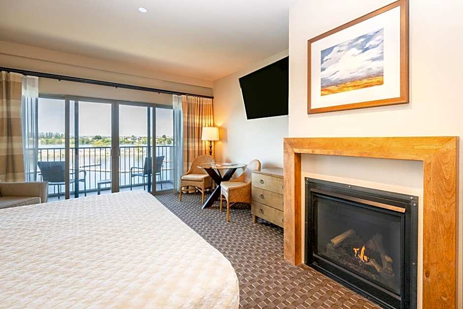 Photo 1 of 5 of Double Room