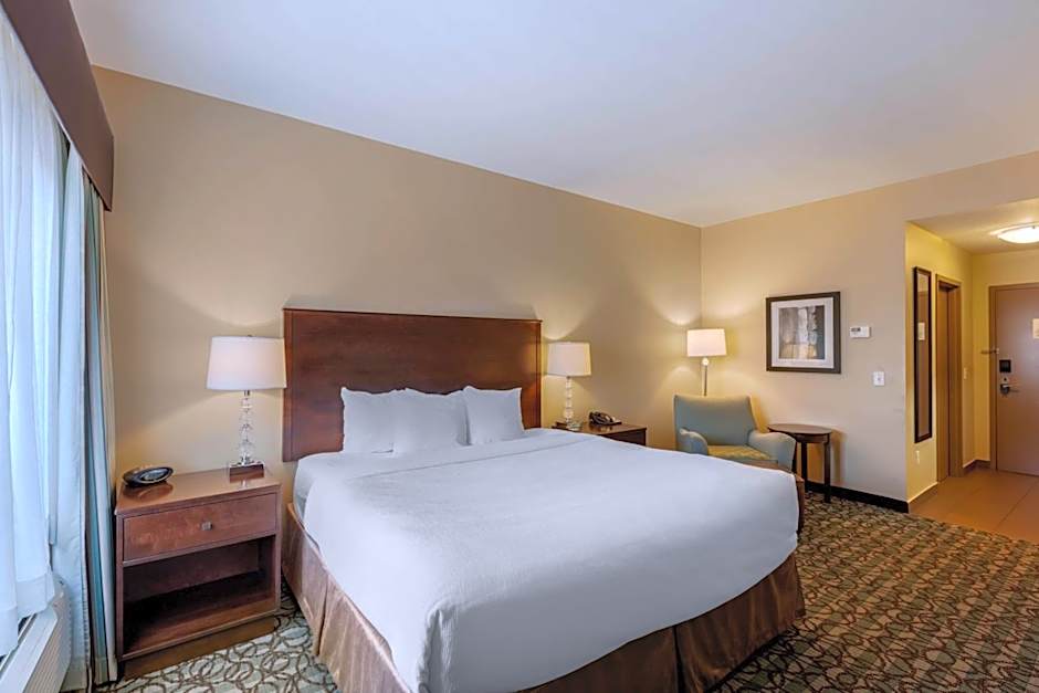 Best Western Plus Walkerton East Ridge Hotel