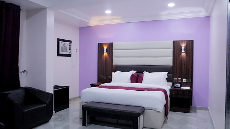 Meritz Hotels and Suites