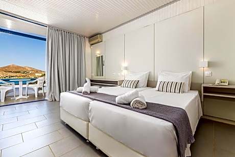 Superior Double or Twin Room with Sea View