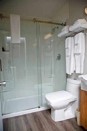 Standard Room with Two Double Beds