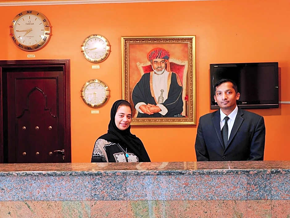 Falaj Daris Hotel