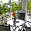 J&r Residence
