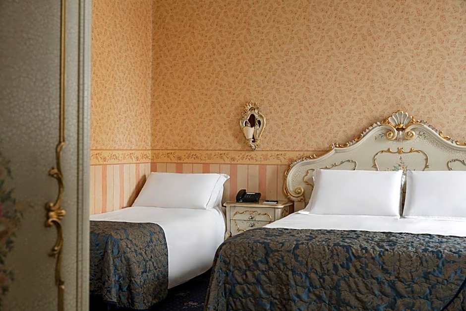 Hotel Montecarlo