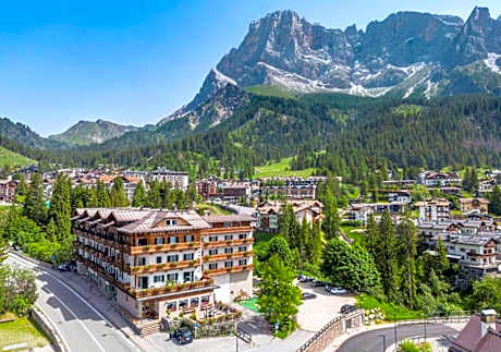 Hotel Colfosco