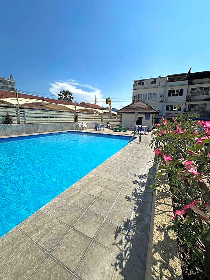 Thipurai beach hotel