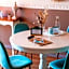 LES 7 MEUSES - Restaurant & Hébergements HÔTELIERS - INSOLITES - WELLNESS - GÎTES