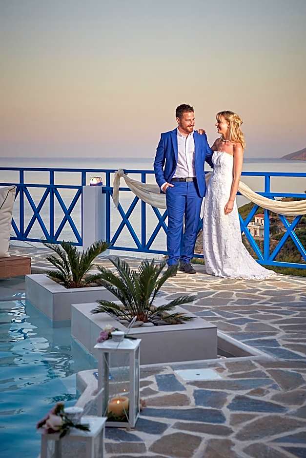 Kerame Studios & Apartments