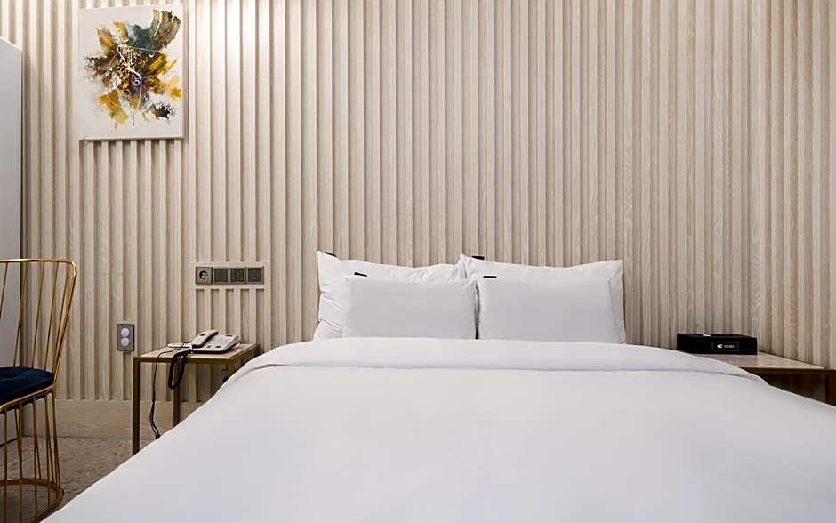 Hound Hotel Suncheon station