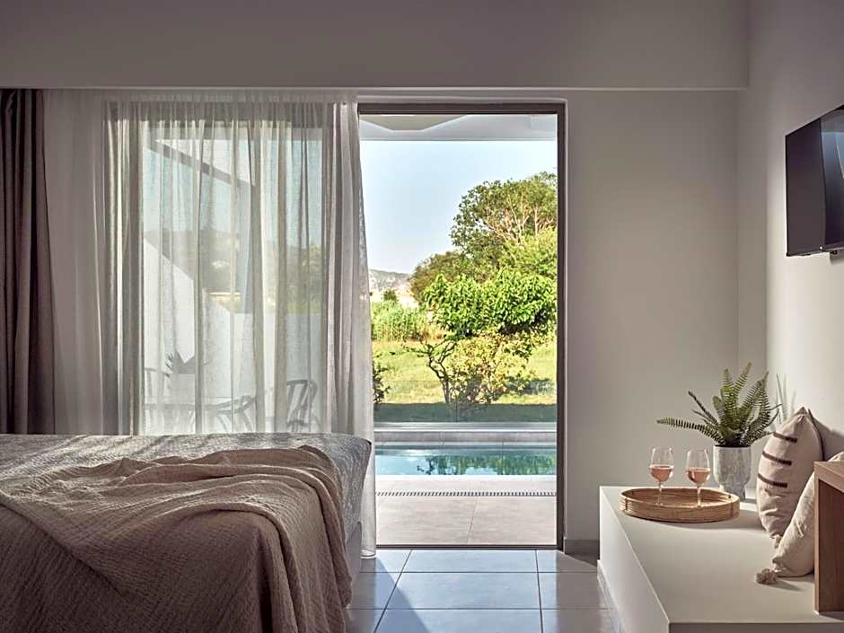 Cassiopeia Rooms & Suites