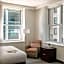Club Quarters Hotel in Boston