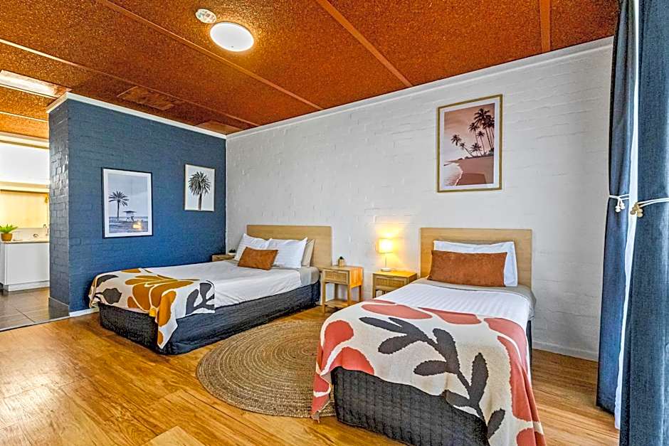 Mallacoota Hotel Motel