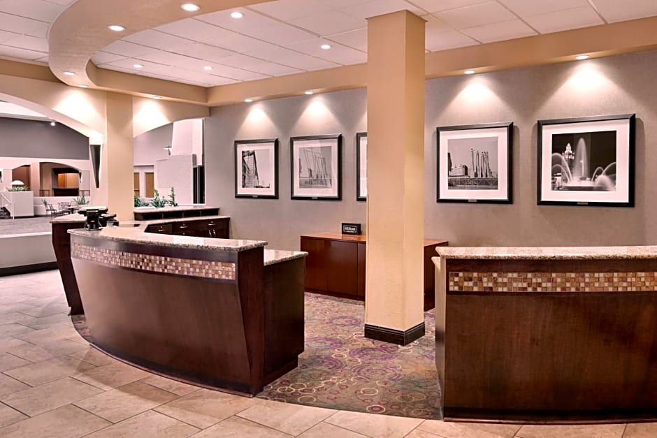 Embassy Suites By Hilton Hotel Kansas City-International Airport