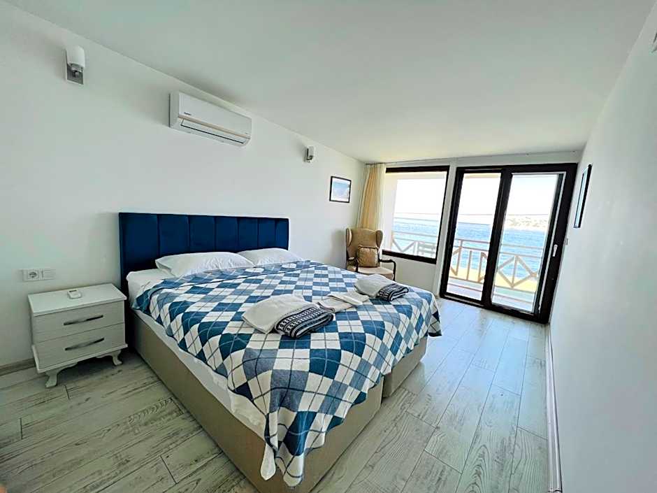 Giritli Rum Meyhanesi & Butik Otel